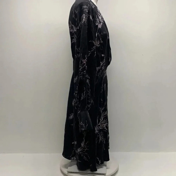 Equipment Femme Fanetta Wrap Mini Dress Silk Black Floral NWT New Size 10 - Picture 8 of 16